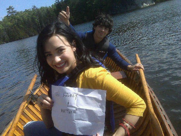 who plays mitchie in camp rock 2